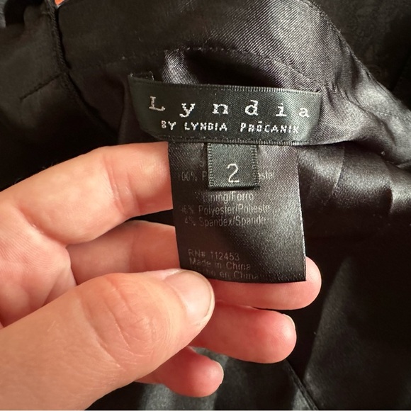 Y2K black and white asymmetrical halter scarf dress size 2. - Picture 13 of 13